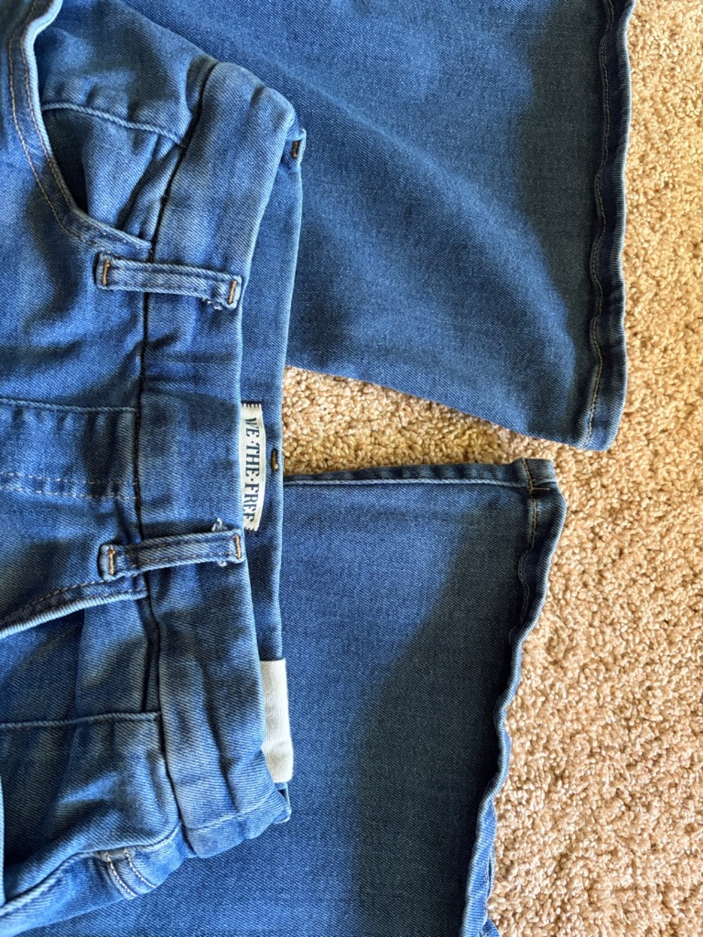 Free People We The Free CRVY Infinite Stretch Pull On Flare Jeans Small NWT - Picture 4 of 6